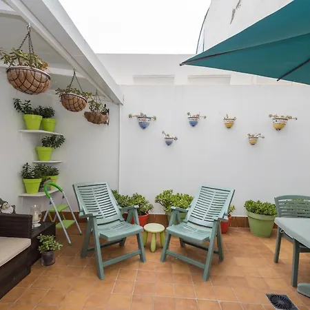3br Spacious 2 Min To Beach - Parking *