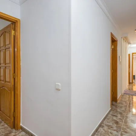 Holiday home 3br Spacious 2 Min To Beach - Parking Las Palmas de Gran Canaria